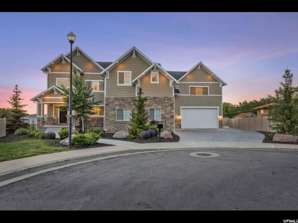 2089 E Kathy Drive, Sandy, UT 84092