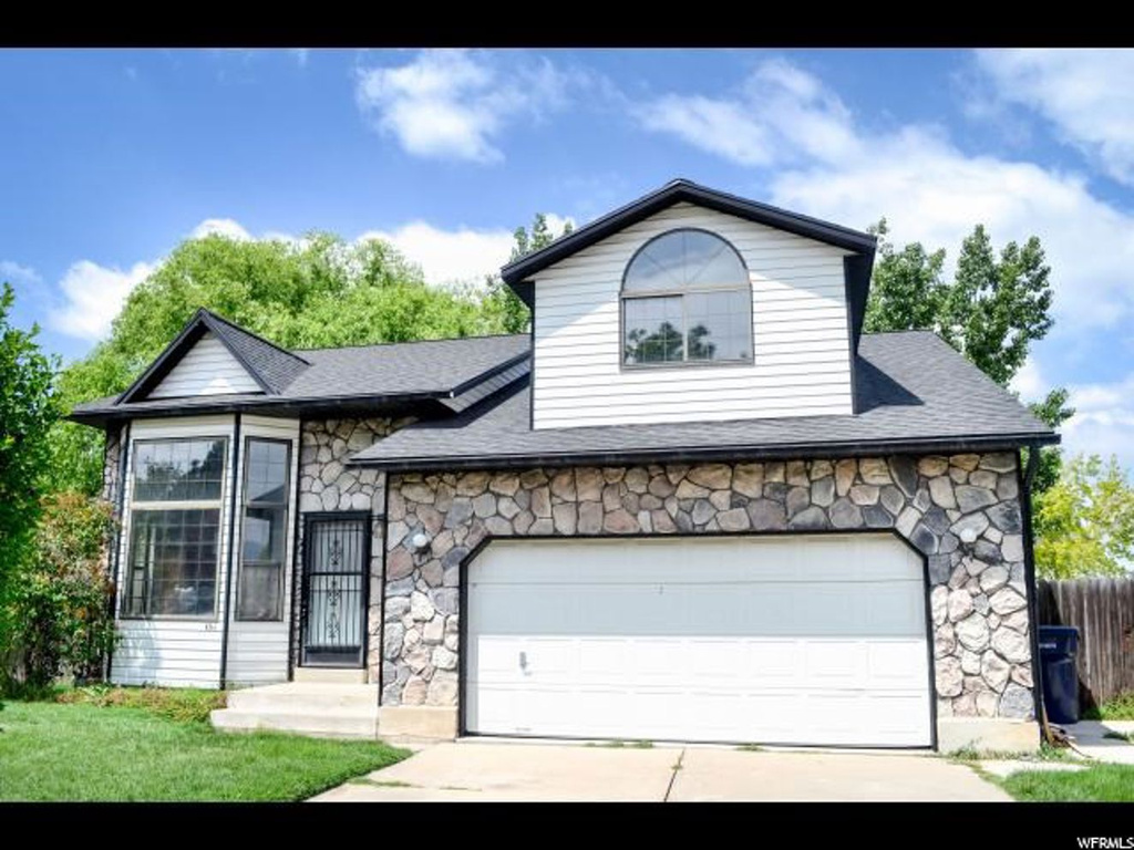 4267 S 2975 W, Roy, UT 84067