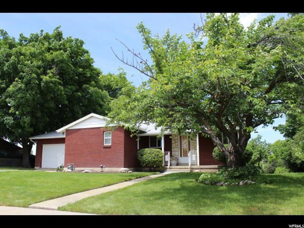 251 E 800 S, Centerville, UT 84014