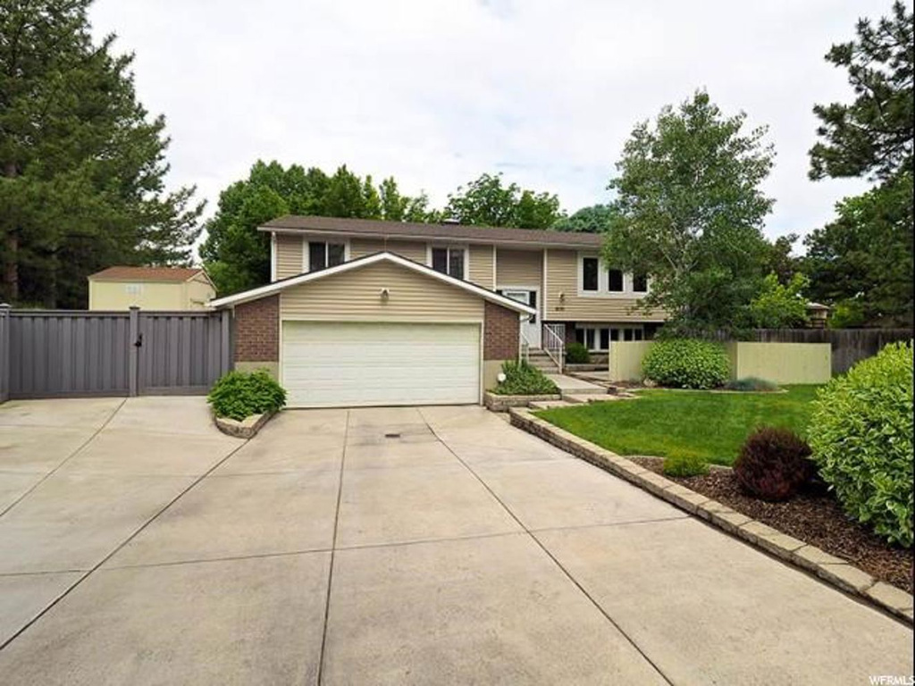 8170 S 805 E, Sandy, UT 84094