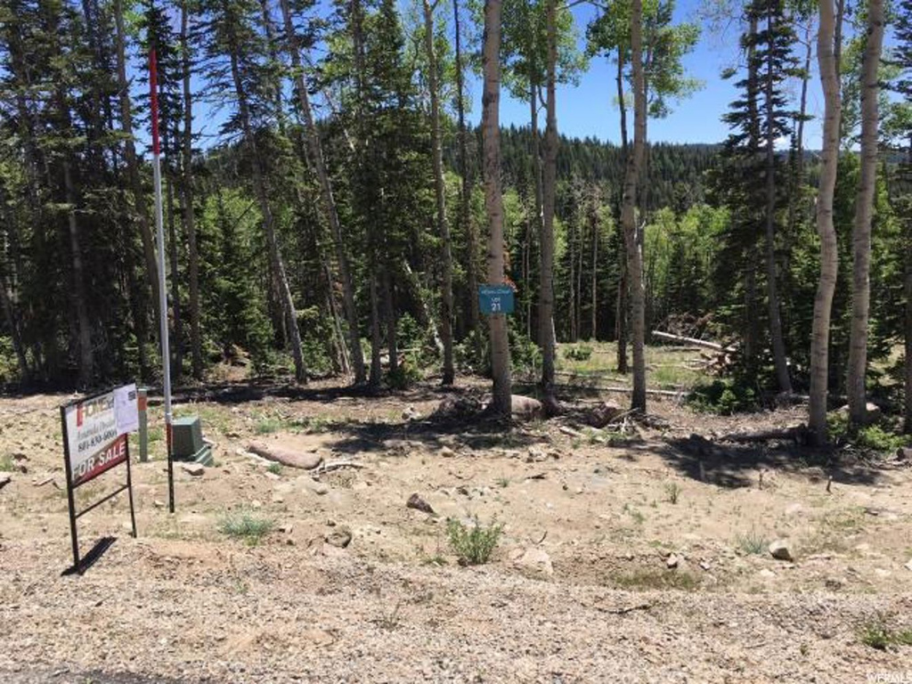 370 N Summit Dr #21, Beaver, UT 84713