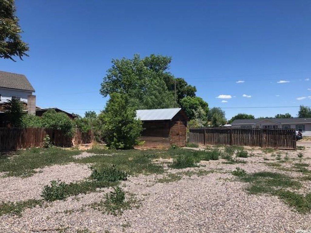 263 N 200 E, Richfield, UT 84701