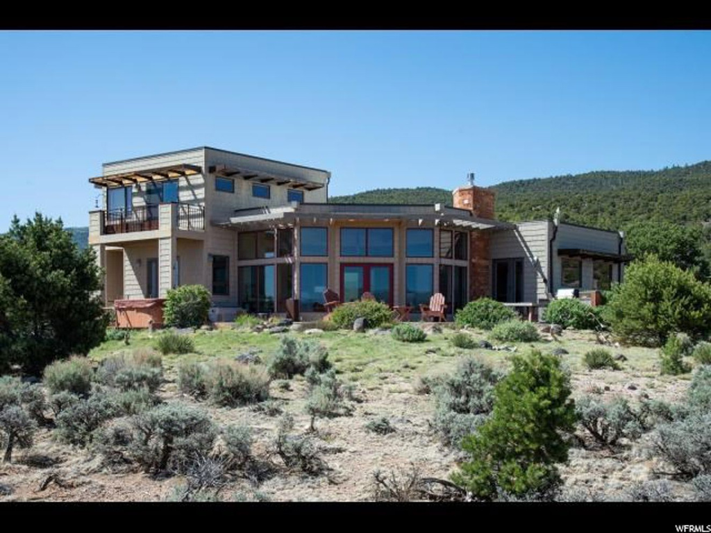 1500 E 2000 St S, Teasdale, UT 84773