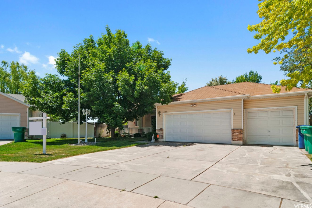 5485 S 4050 W, Roy, UT 84067