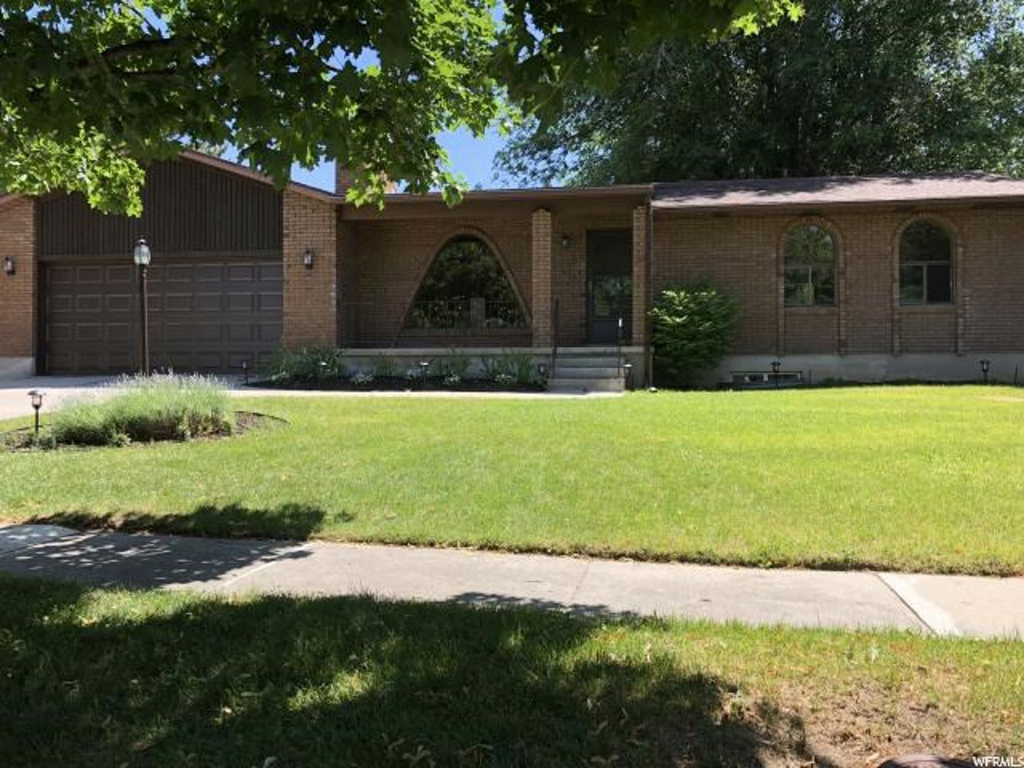 10753 S 960 Dr E, Sandy, UT 84094