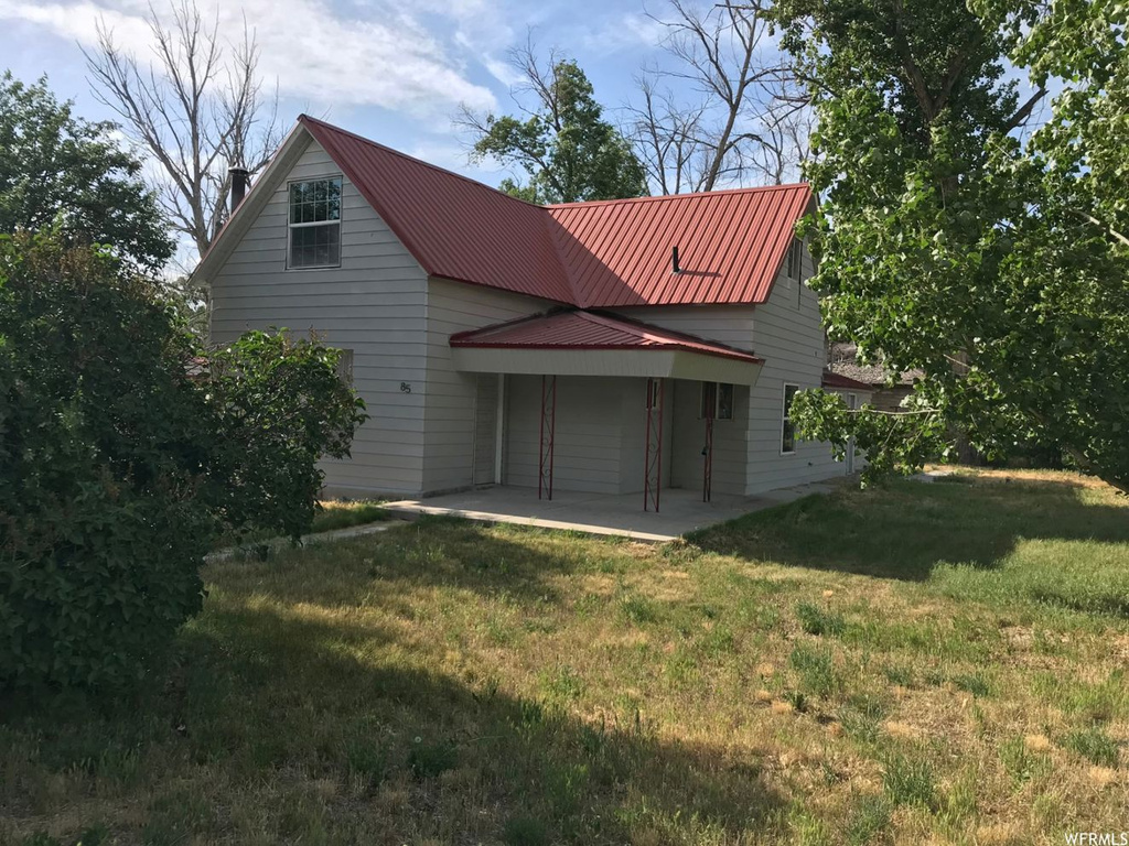 85 E Main St, Snowville, UT 84336