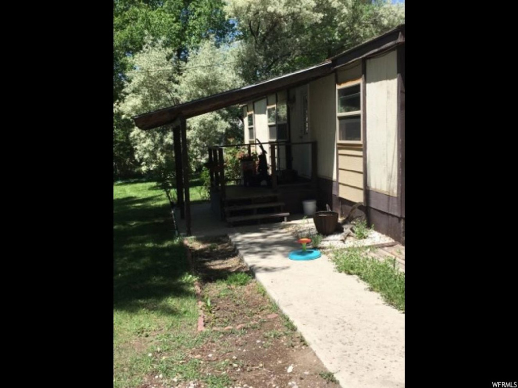 55 E 300 N, Orangeville, UT 84537