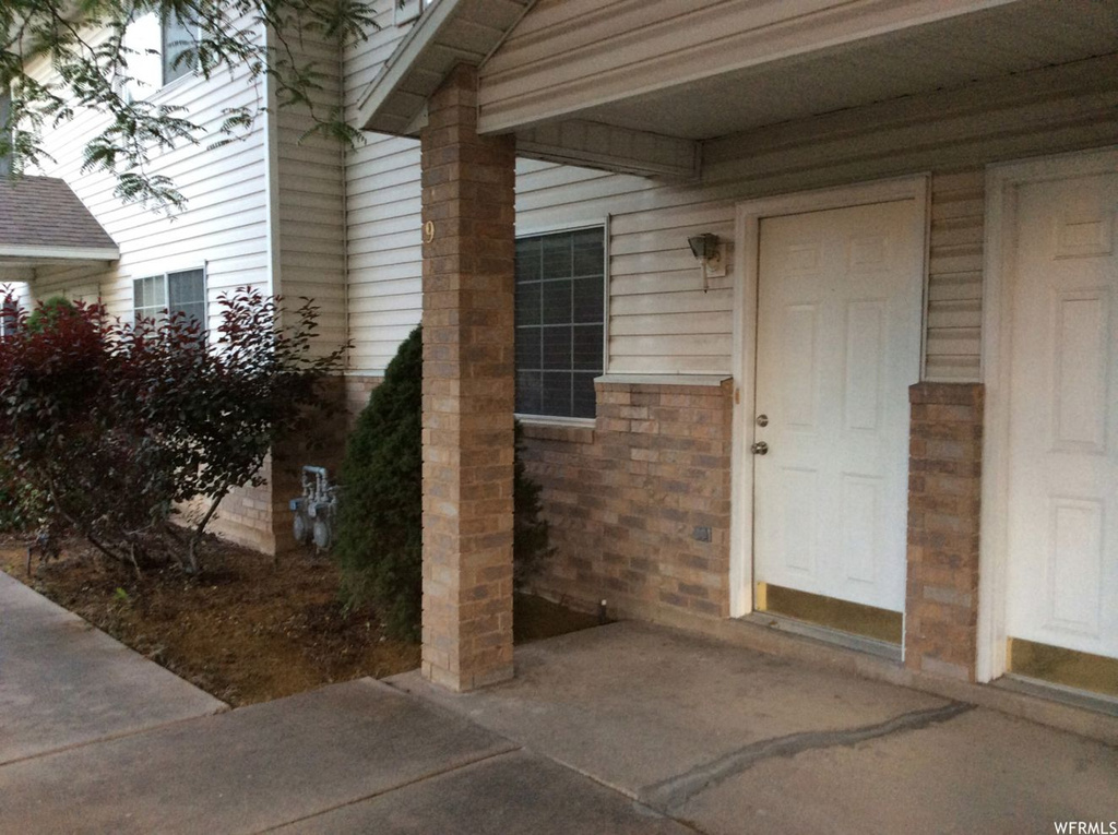 957 E 12 S, Ogden, UT 84404