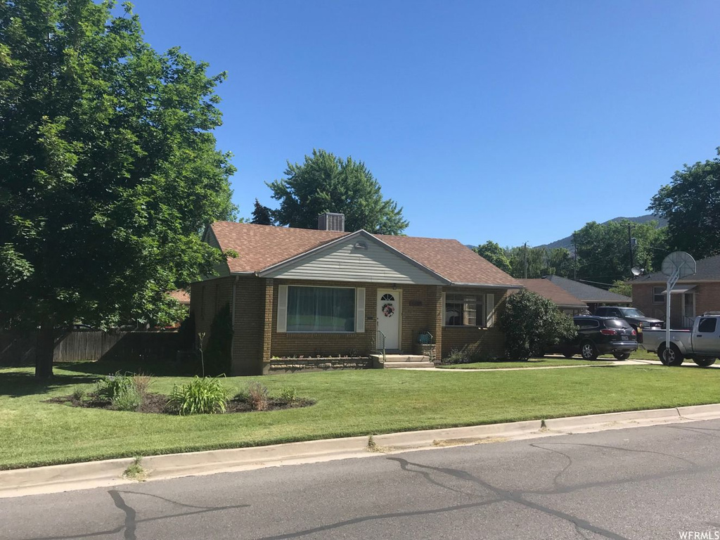 860 E 37th St S, Ogden, UT 84403