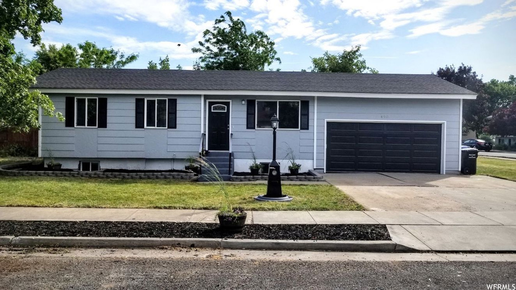 490 W Haven Dr, Logan, UT 84321