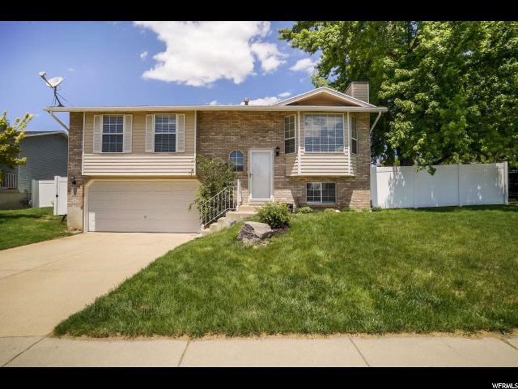1157 E 2450 N, Layton, UT 84040