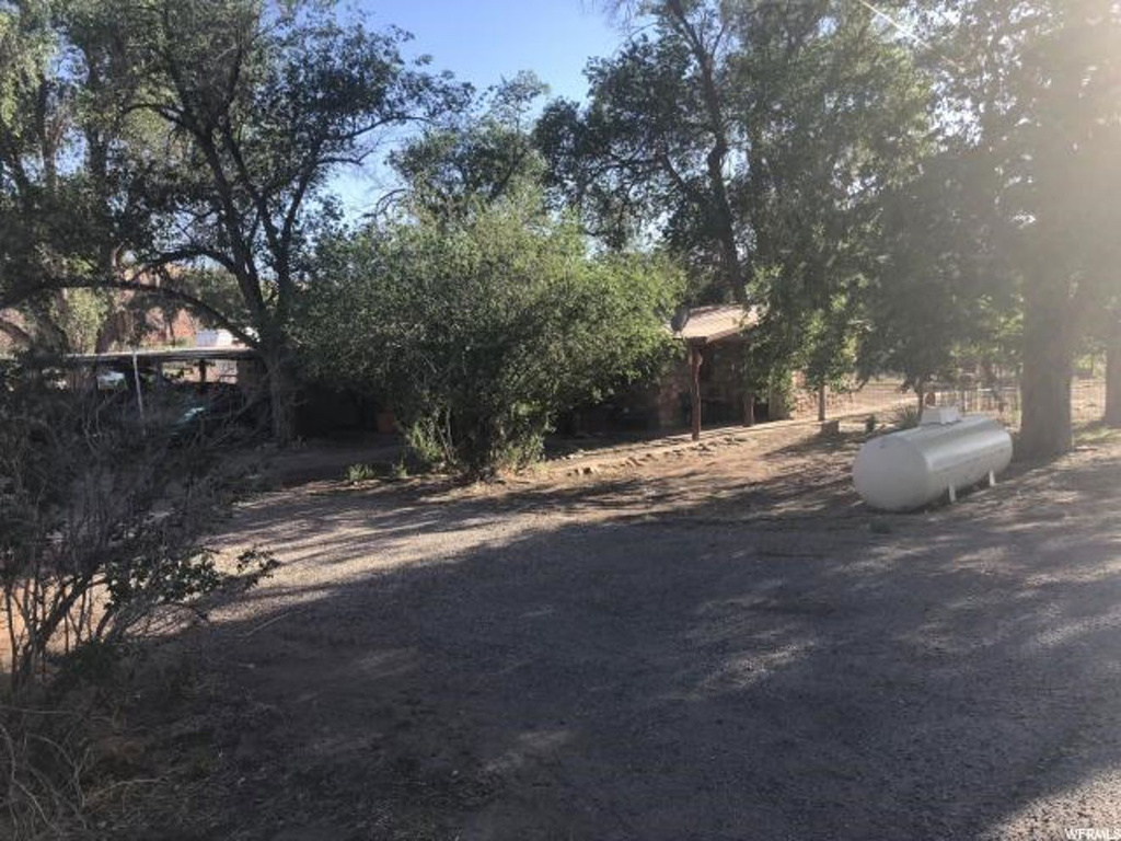 404 E Main, Bluff, UT 84512