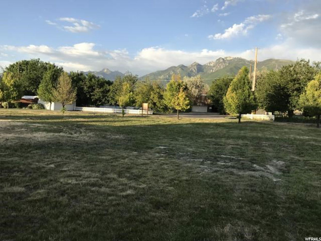 192 E Browns Loop Way #103, Draper, UT 84020
