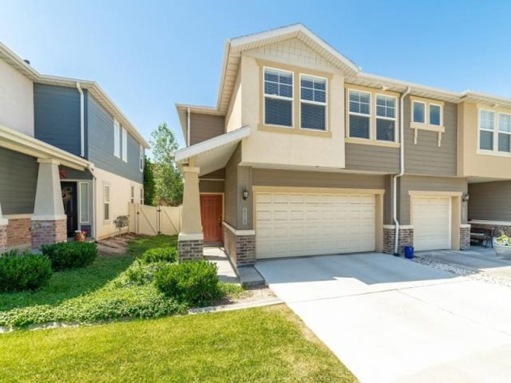 72 E Durham St, Sandy, UT 84070