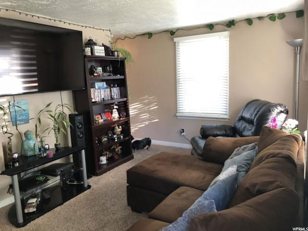 85 S 450 E, Clearfield, UT 84015