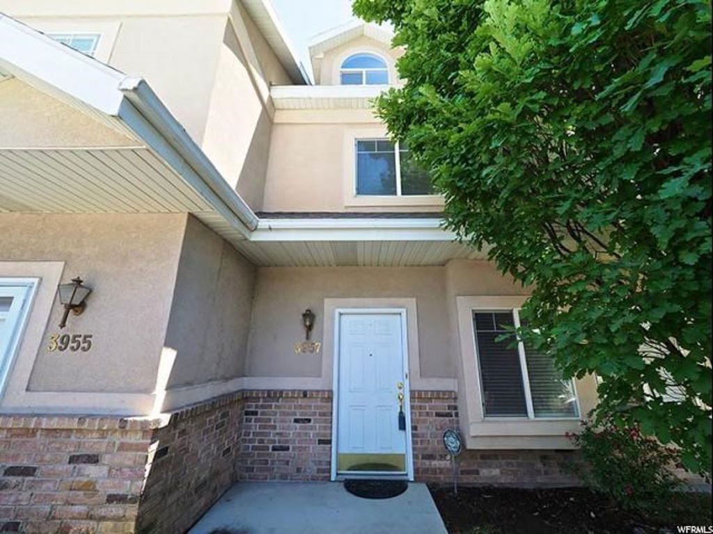 3957 S 855 E #E, Murray, UT 84107