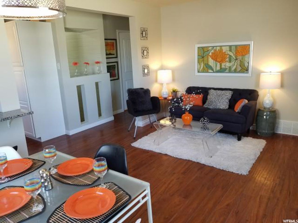2 E Miller St N, Murray, UT 84107