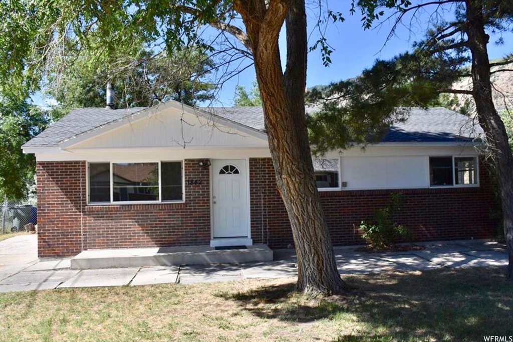 1842 E 1950 S, Ogden, UT 84401