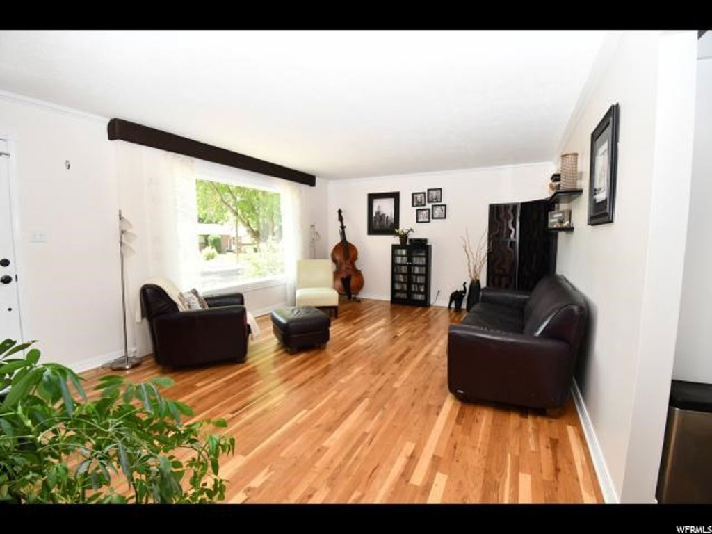 943 S 400 W, Bountiful, UT 84010