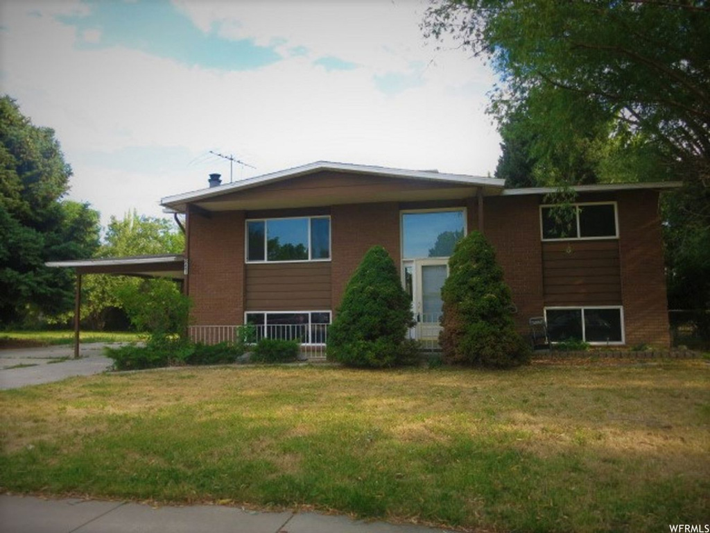 857 W 2650 N, Clinton, UT 84015