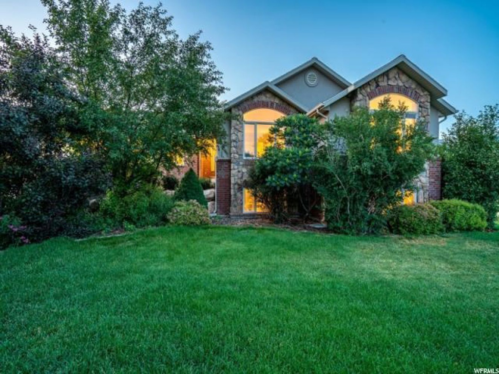 3672 E 3300 N, Liberty, UT 84310