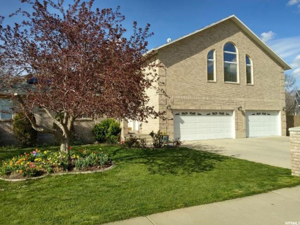 539 E Splendor View Cir, Midvale, UT 84047