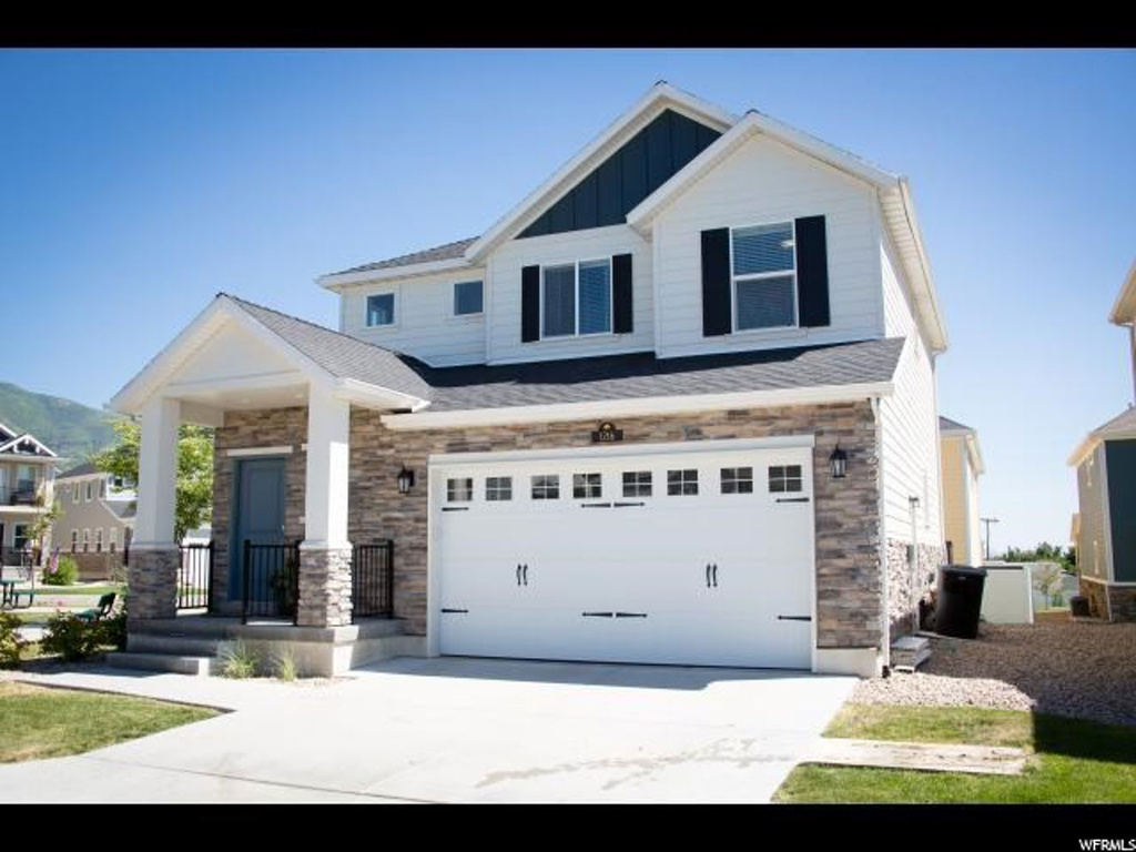 1216 E Roma Dr S, Fruit Heights, UT 84037