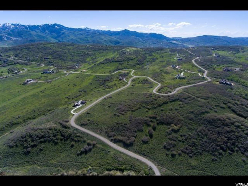 1374 W Red Fox Rd #17, Snyderville, UT 84098