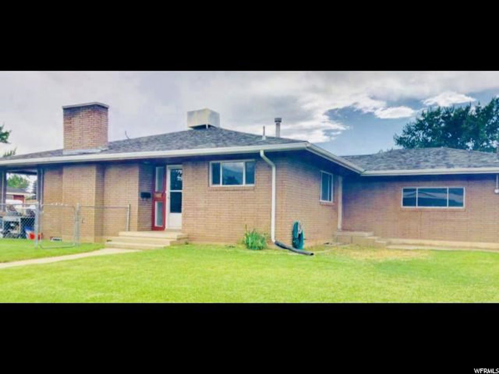 4825 S 2075 W, Roy, UT 84067