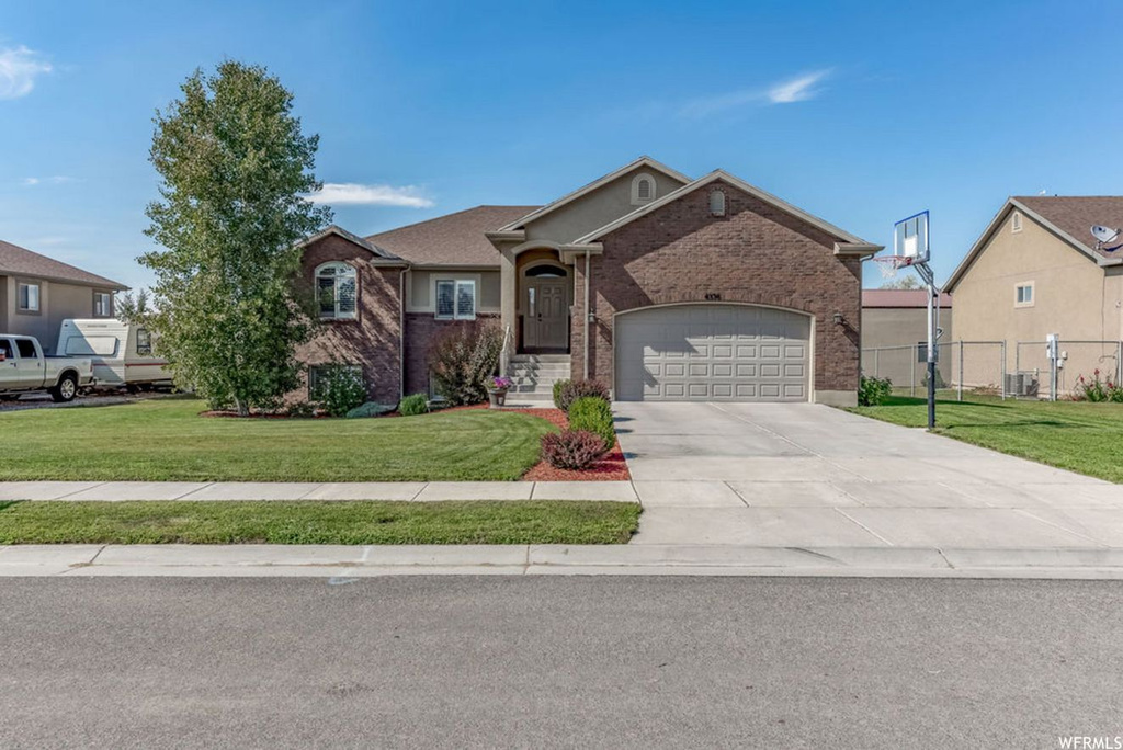 4536 W 5325 S, Hooper, UT 84315
