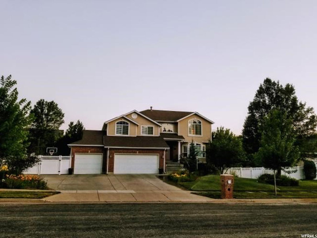 1875 Anasazi, Ogden, UT 84403