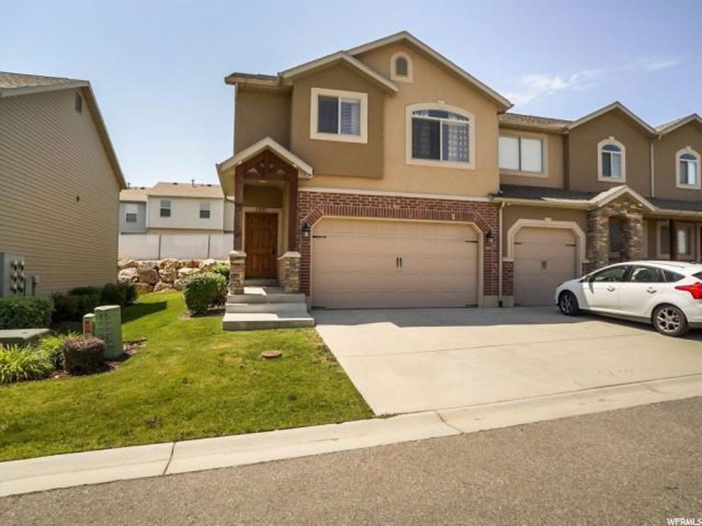 1771 W 5050 S, Roy, UT 84067