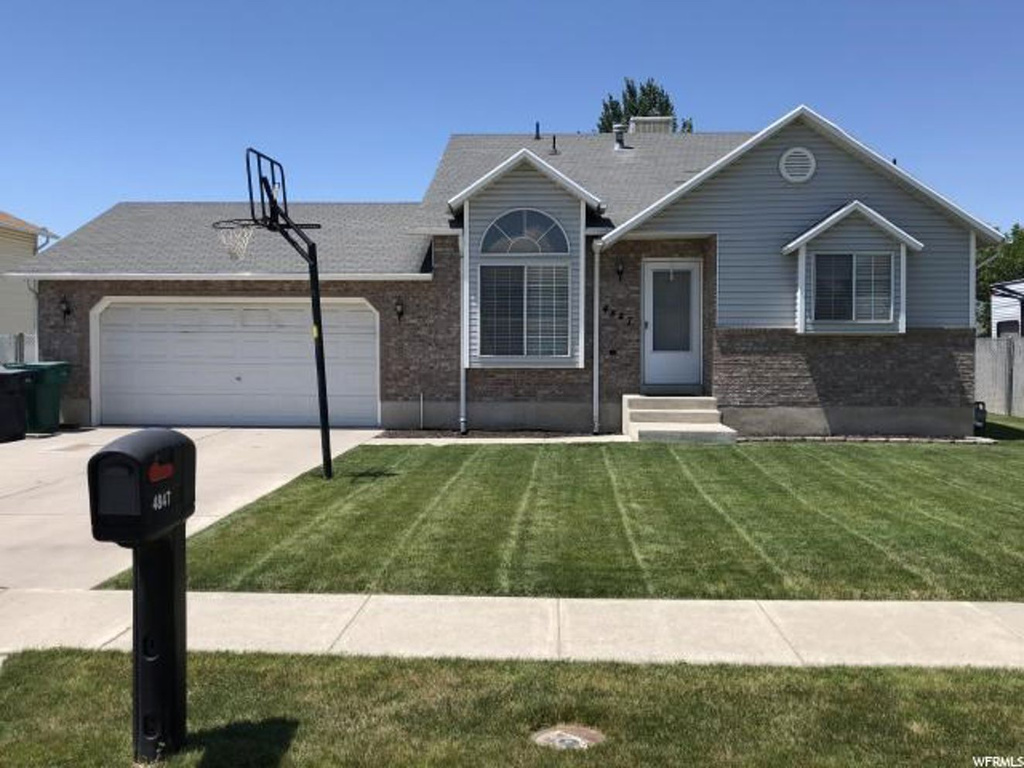 4847 S 4075 W, Roy, UT 84067