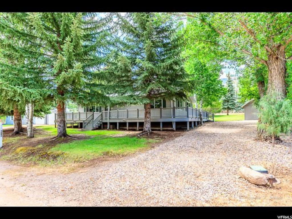 870 Mountain View Dr, Pine Valley, UT 84781