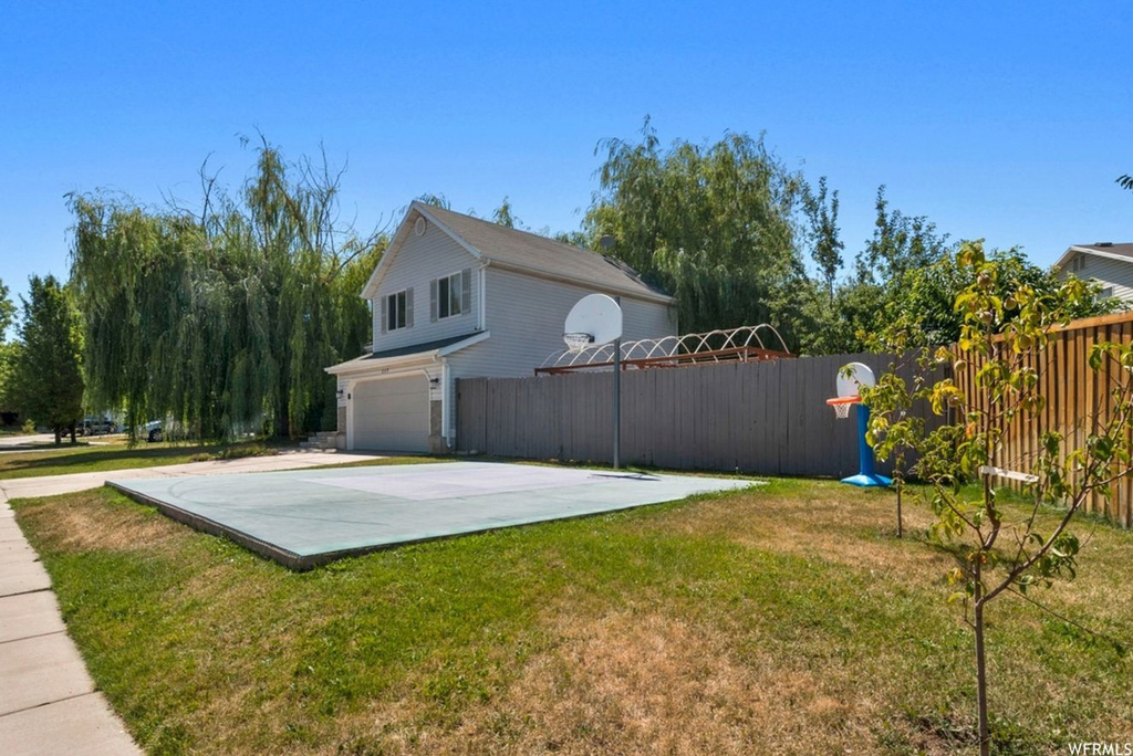 249 W 2000 S, Clearfield, UT 84015