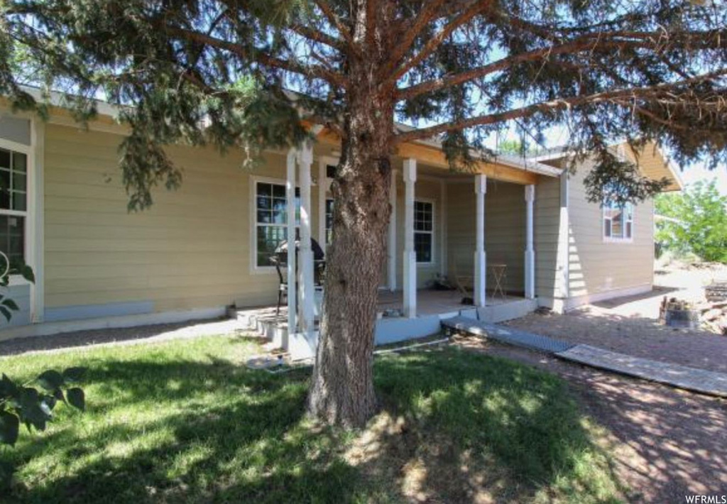 6811 W Old Modena Rd, Modena, UT 84753