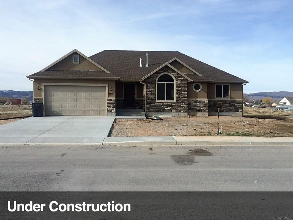 902 S 270 E, Nephi, UT 84648