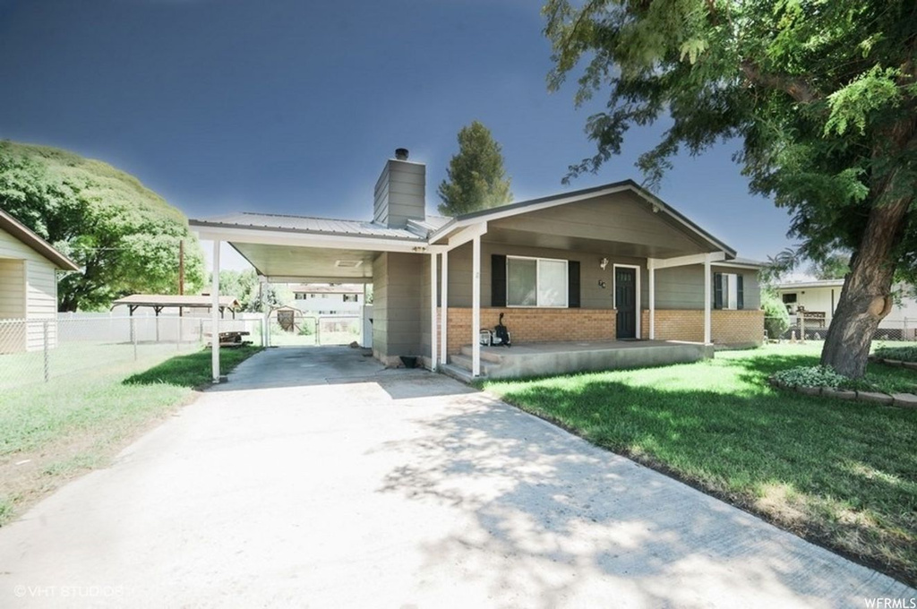 70 N 600 E, Roosevelt, UT 84066