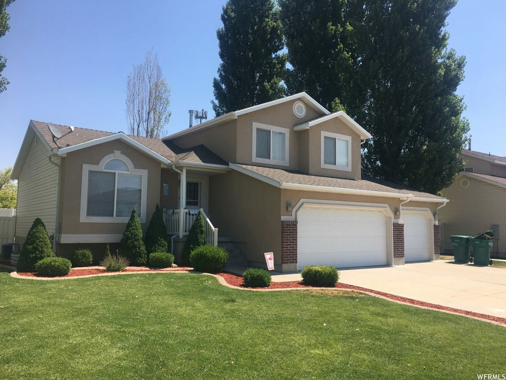 2105 S 875 E, Clearfield, UT 84015