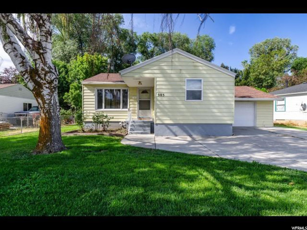 985 E Chatelain S, Ogden, UT 84403