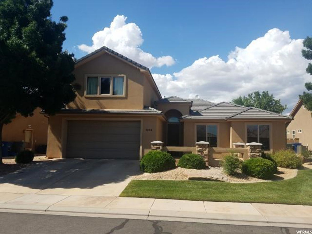 3836 Mitchell Dr, Santa Clara, UT 84765