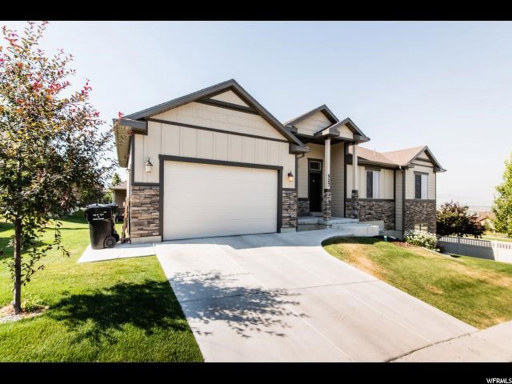 527 S Cardon Ridge Dr, Smithfield, UT 84335
