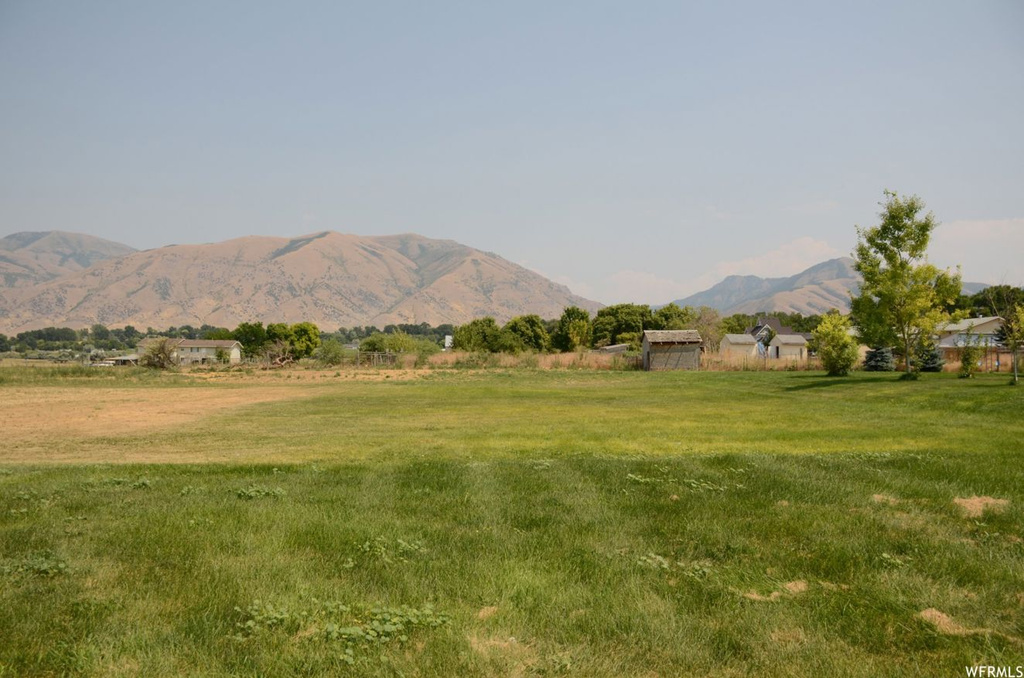 150 N 100 E, Hyrum, UT 84319