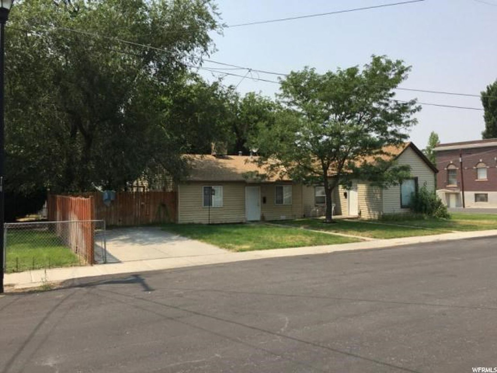 8646 S 60 St E, Sandy, UT 84070