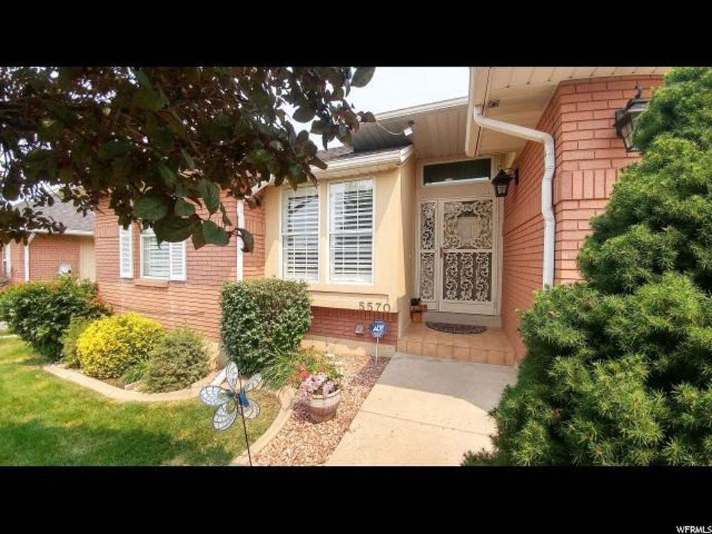5570 S 600 E, Washington Terrace, UT 84405
