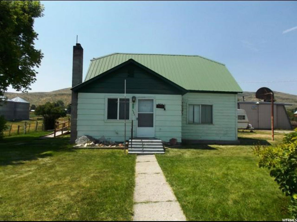 521 Main St, Bern, ID 83220