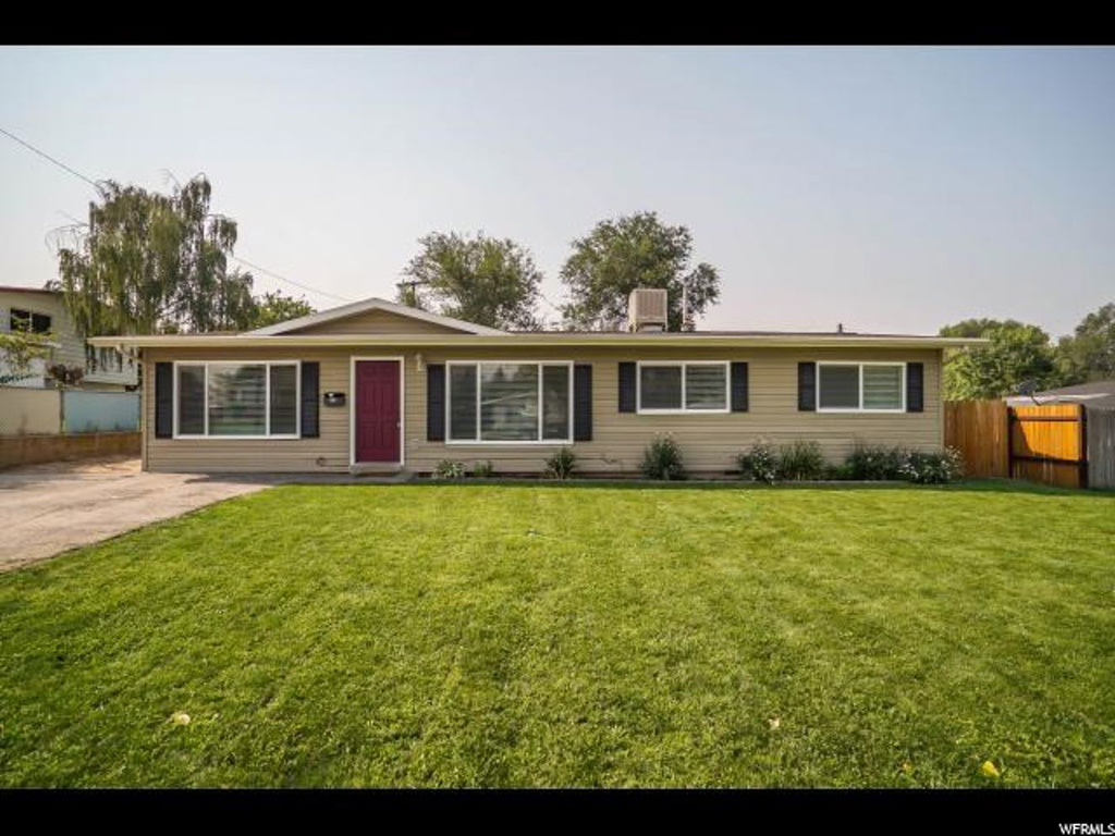 437 W 2525 N, Sunset, UT 84015
