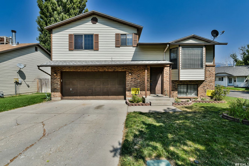 876 S Sunflower Dr, Ogden, UT 84404