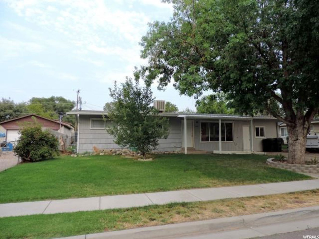 1446 N 400 W, Sunset, UT 84015