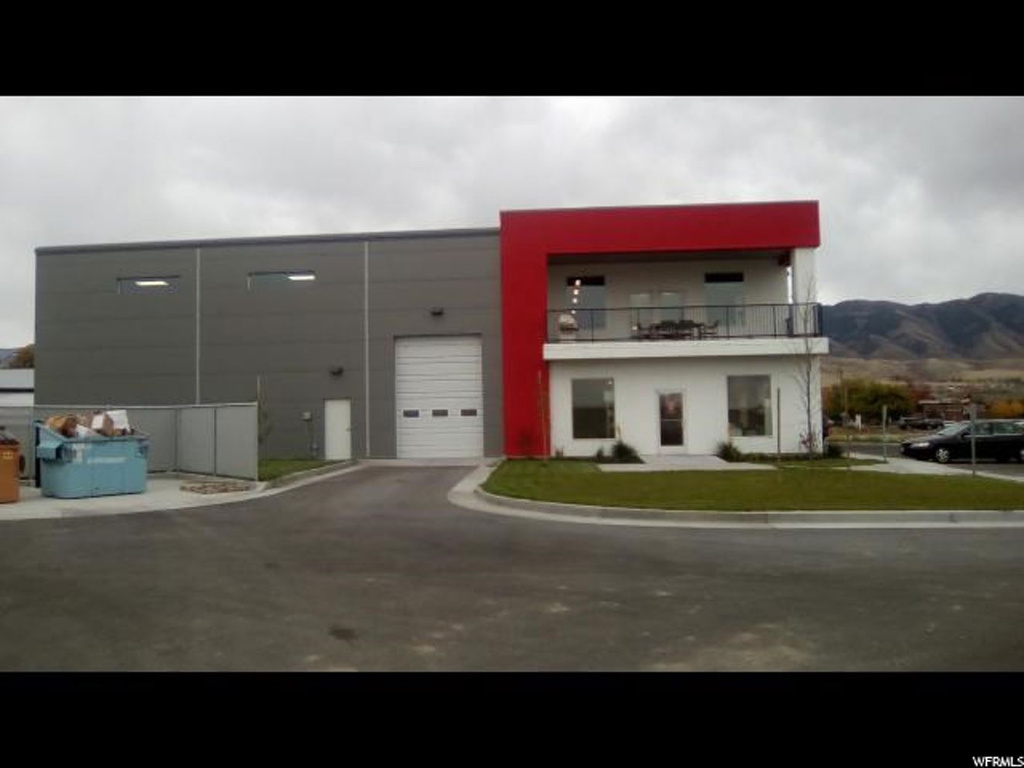 61 W 800 S, Smithfield, UT 84335